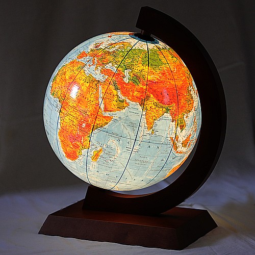 Globus podświetlany w drewnianej oprawie średnica 32cm